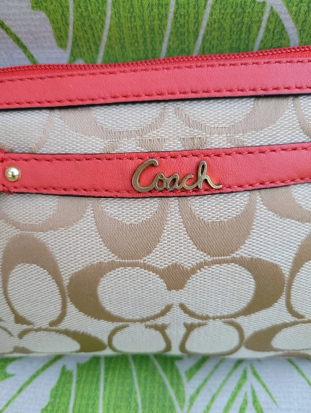 Coach Gallery Signature Medium Canvas Wristlet in Khaki/Presimmons or Tan/Orange